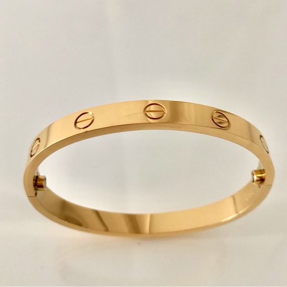 Gold Screw Bracelet Classic Model 18k Gold Plated - Picture 6 of 6